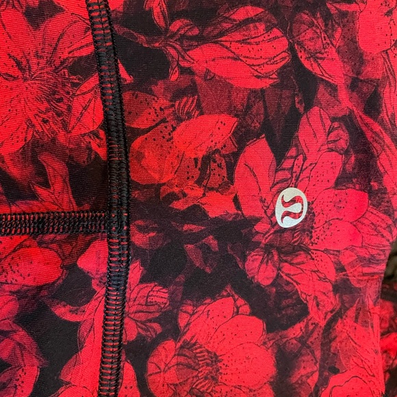 Lululemon leggings  Size 10 - Picture 4 of 5